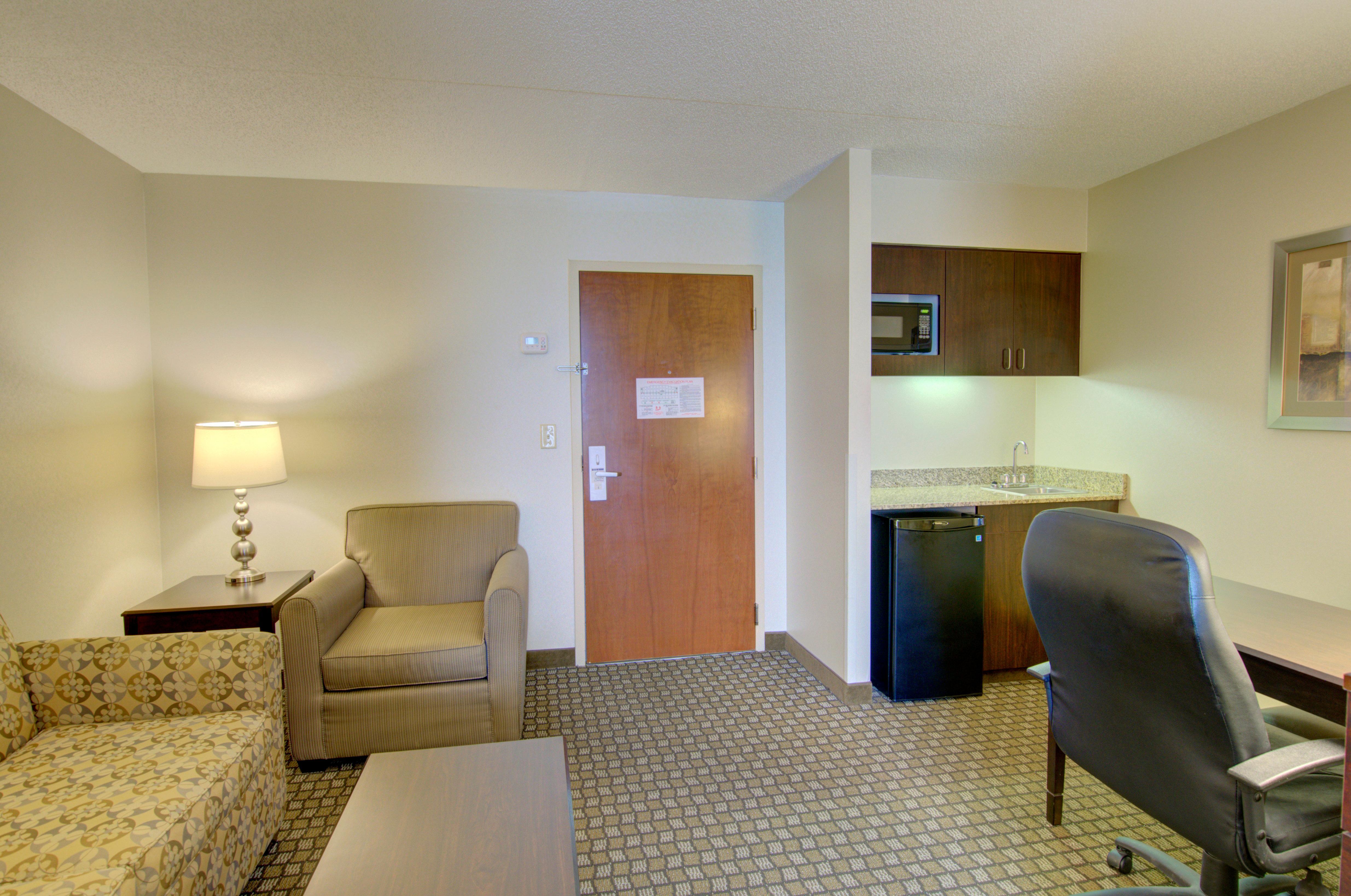 Holiday Inn Express Blacksburg By Ihg Exterior photo