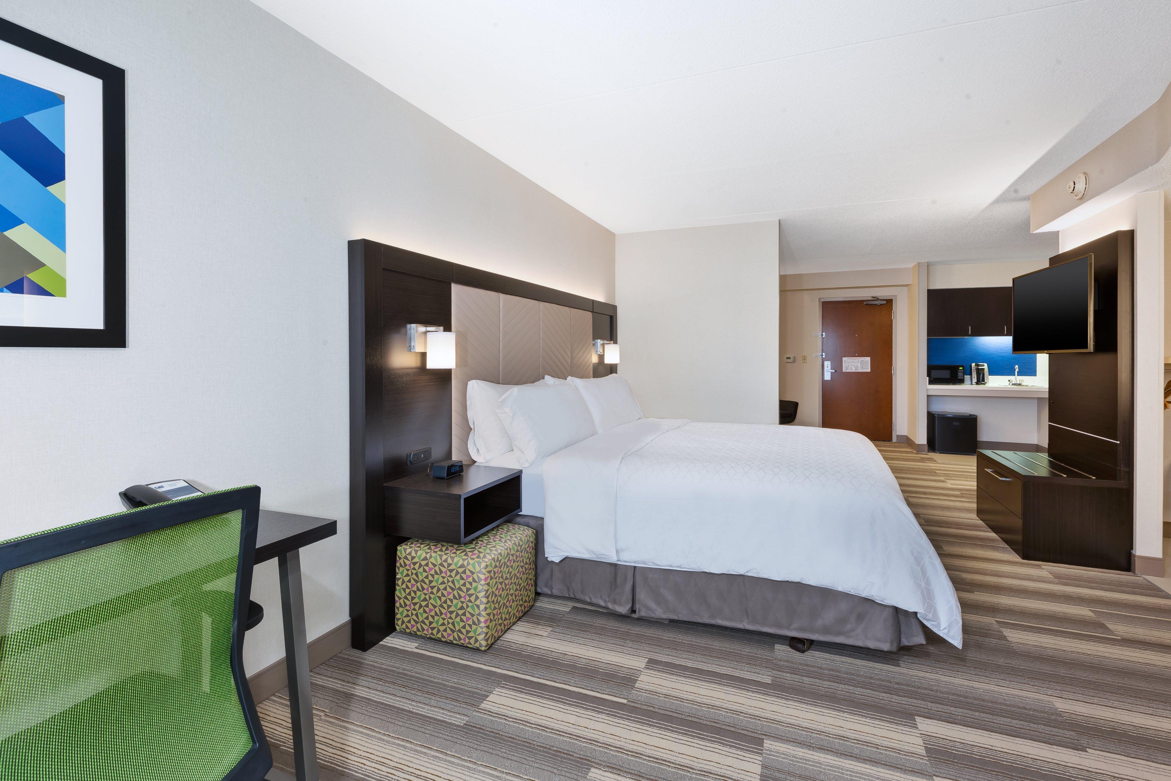 Holiday Inn Express Blacksburg By Ihg Exterior photo