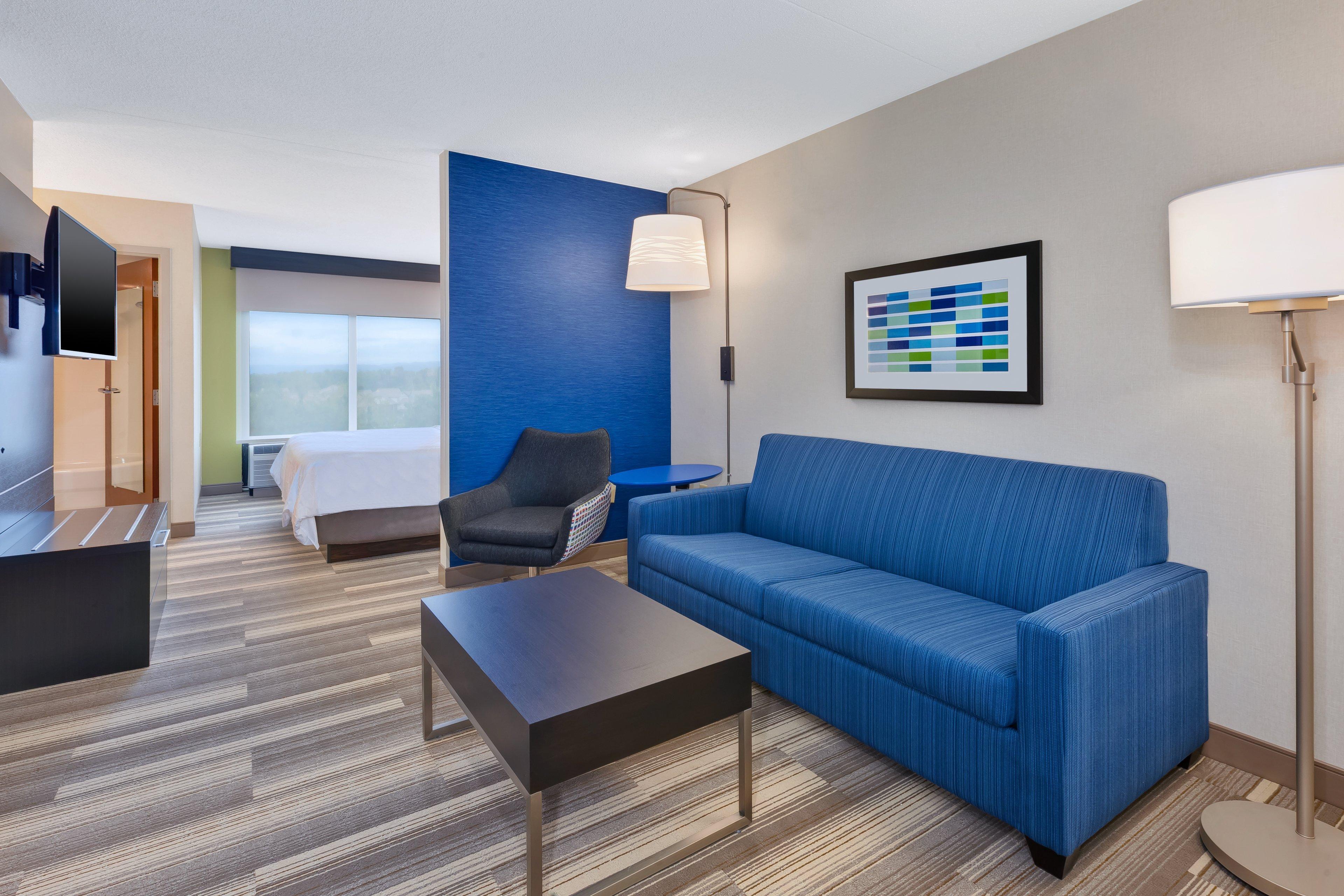 Holiday Inn Express Blacksburg By Ihg Exterior photo